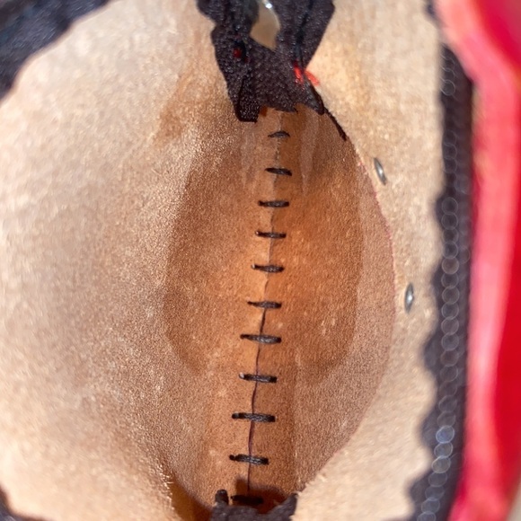 Genuine Leather Handmade Artisan Red Animal Puppy Carrying Pouch Wristlet. - Picture 4 of 4